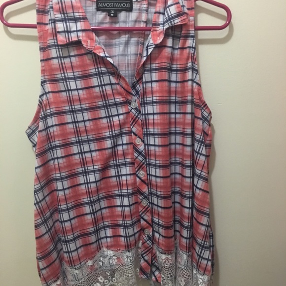 Butterfly back blouse - Picture 1 of 2